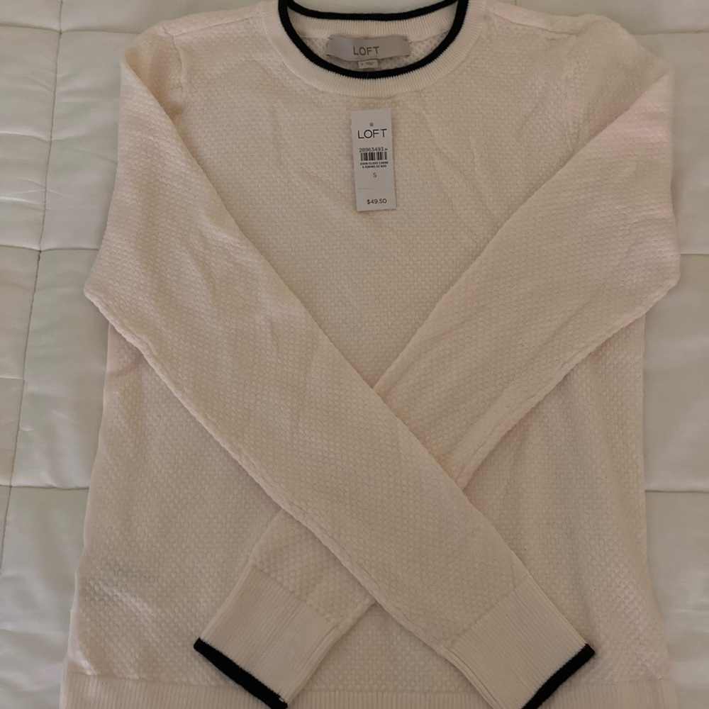 LOFT Sweater, S